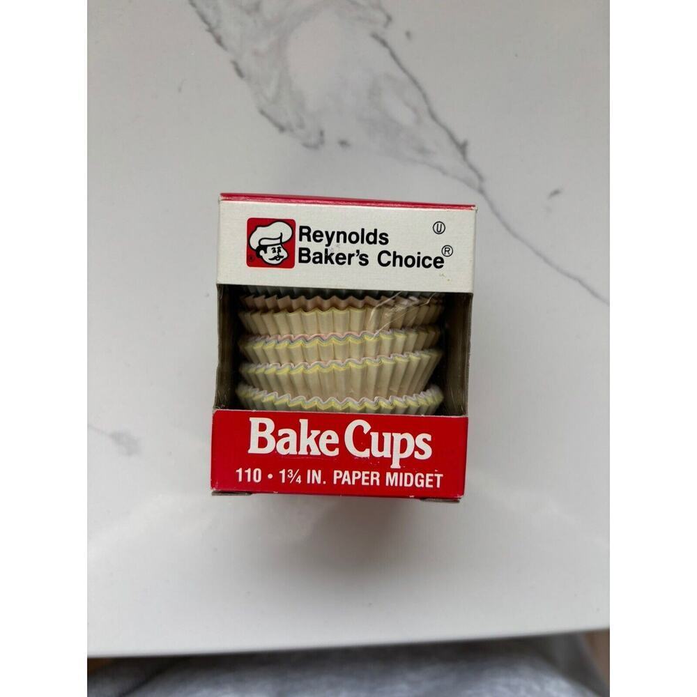 Bakers Choice Paper Midget Pink Paper 110 Bake Cups 1 3/4 IN Vintage 85% Full